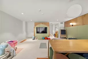 133-27 39th Ave, Flushing, NY 11354 - Photo 25