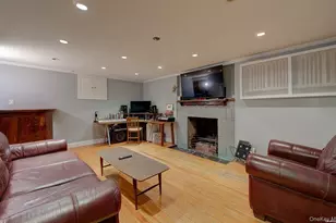 246 Park Ave, Manhasset, NY 11030 - Photo 27