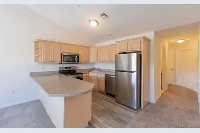 316 Flurry Lane #316, West Babylon, NY 11704 - Photo 5