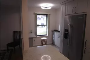 342 Clubhouse Ct, Coram, NY 11727 - Photo 3