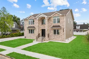 311 Lyon St, Valley Stream, NY 11580 - Photo 3