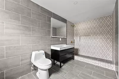 311 Lyon Street, Valley Stream, NY 11580 - Photo 37