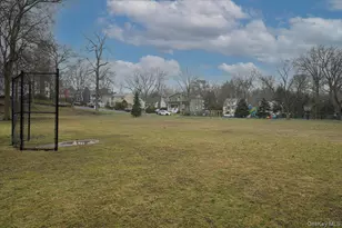 125 Travers Ave, Mamaroneck, NY 10543 - Photo 27