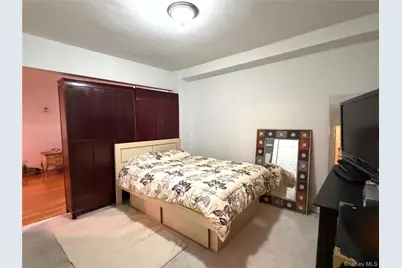 142-05 Roosevelt Avenue #539, Flushing, NY 11354 - Photo 7