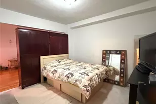 142-05 Roosevelt Ave, Flushing, NY 11354 - Photo 7