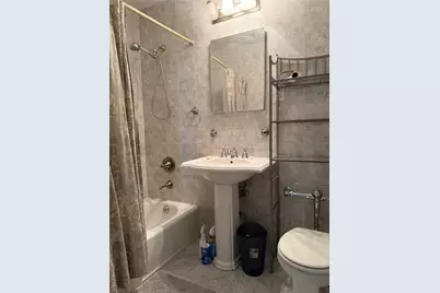 142-05 Roosevelt Avenue #539, Flushing, NY 11354 - Photo 11