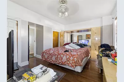 372 Parkside Avenue, Brooklyn, NY 11226 - Photo 17