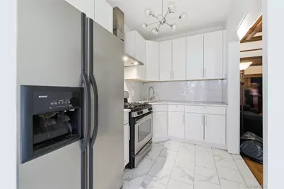 372 Parkside Avenue, Brooklyn, NY 11226 - Photo 33