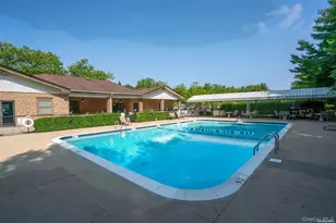 260 Waverly Ave, Patchogue, NY 11772 - Photo 25