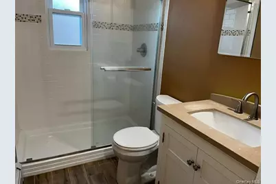 260 Waverly Avenue #15, Patchogue, NY 11772 - Photo 15