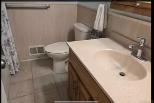 76 Harrisburg St, Bay Shore, NY 11706 - Photo 15