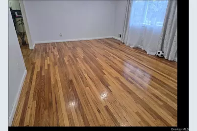 76 Harrisburg Street, Bay Shore, NY 11706 - Photo 9