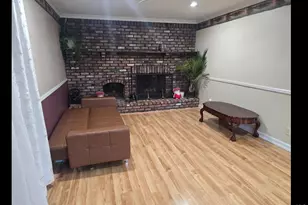 76 Harrisburg St, Bay Shore, NY 11706 - Photo 3