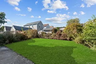 179-11 120th Ave, Saint Albans, NY 11434 - Photo 13