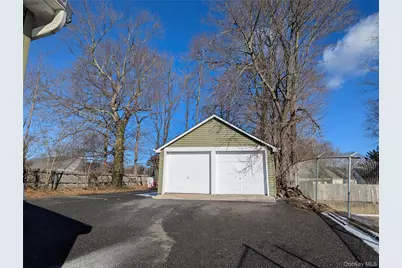 153 W Main Street, Kings Park, NY 11754 - Photo 3