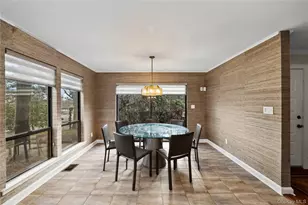 1 Yale Dr, Manhasset, NY 11030 - Photo 7