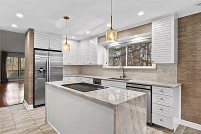 1 Yale Drive, Manhasset, NY 11030 - Photo 5