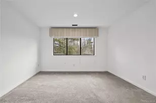 1 Yale Dr, Manhasset, NY 11030 - Photo 23