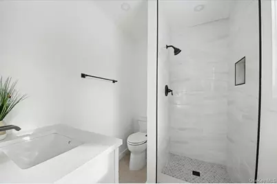 366 Overlook Road, Pleasant Valley, NY 12569 - Photo 15