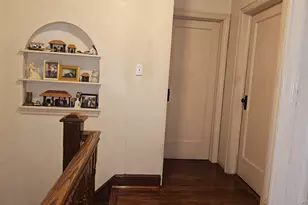 84-15 25th Ave, East Elmhurst, NY 11370 - Photo 19