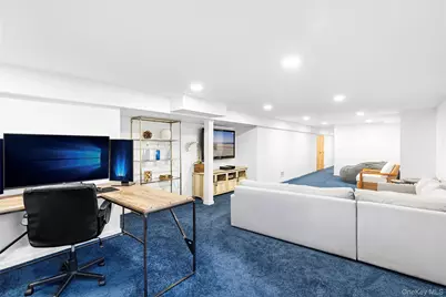 47 Bridle Path, Remsenburg, NY 11960 - Photo 17