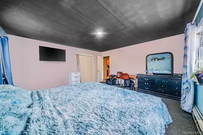 78 Eleanor Avenue, Mastic, NY 11950 - Photo 15