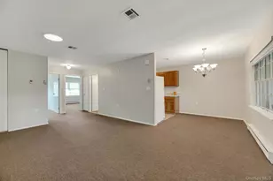 164 Falmouth Ct, Ridge, NY 11961 - Photo 11