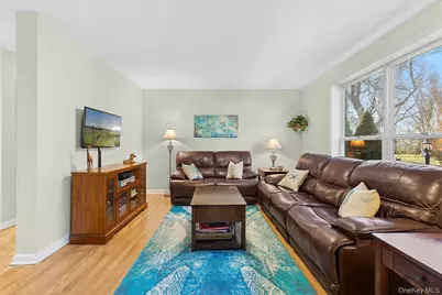 17 Cove View Road, Sag Harbor, NY 11963 - Photo 3