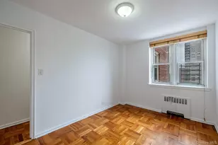 60 Knolls Crescent, Bronx, NY 10463 - Photo 13