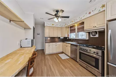 2768 Wilson Avenue, Bellmore, NY 11710 - Photo 11