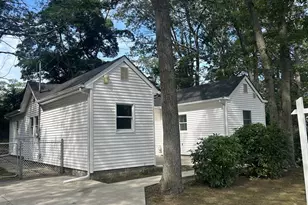 277 Prince Rd, Rocky Point, NY 11778 - Photo 5