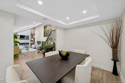 17 Dover Lane, Old Bethpage, NY 11804 - Photo 11