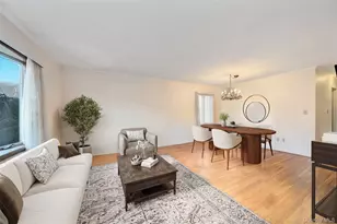 254 N Richmond Ave, Massapequa, NY 11758 - Photo 9