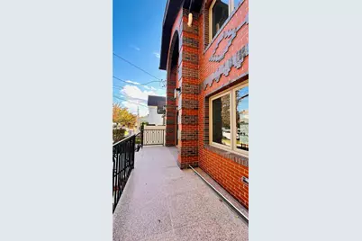 4634 211th Street, Bayside, NY 11361 - Photo 35