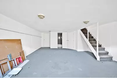 559 Cleveland Street, Brooklyn, NY 11208 - Photo 31