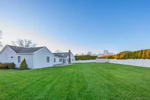 6 Hillview Ct, Commack, NY 11725 - Photo 39