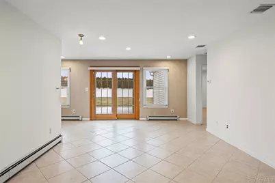 6 Hillview Court, Commack, NY 11725 - Photo 31