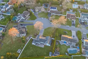 6 Hillview Ct, Commack, NY 11725 - Photo 37