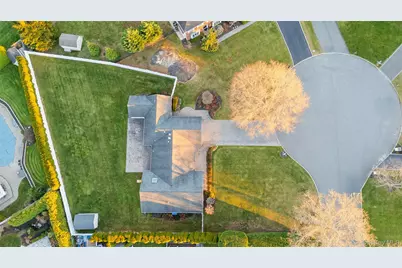 6 Hillview Court, Commack, NY 11725 - Photo 3