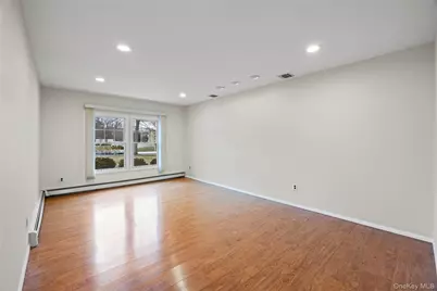 6 Hillview Court, Commack, NY 11725 - Photo 13