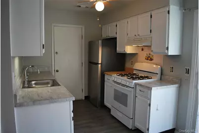 39 Candlestick Court, Warwick, NY 10990 - Photo 3