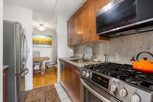 1085 Warburton Ave, Yonkers, NY 10701 - Photo 7