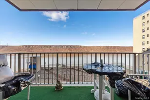 1085 Warburton Ave, Yonkers, NY 10701 - Photo 13