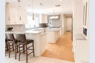 17 Stonegate Drive, Hyde Park, NY 12538 - Photo 9