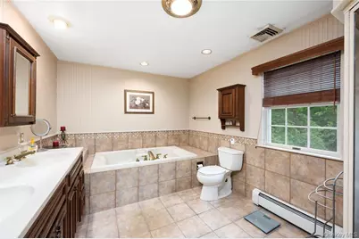 17 Stonegate Drive, Hyde Park, NY 12538 - Photo 21