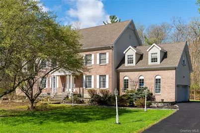 17 Stonegate Drive, Hyde Park, NY 12538 - Photo 5