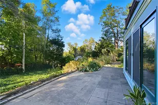 7 Landing Rd, Huntington, NY 11743 - Photo 33