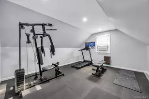 455 N Hamilton Ave, Lindenhurst, NY 11757 - Photo 29