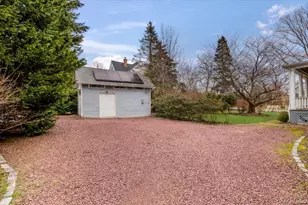 102 Sea Cliff Ave, Sea Cliff, NY 11579 - Photo 39