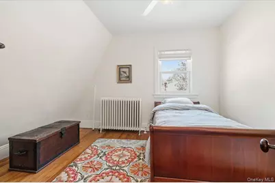 102 Sea Cliff Avenue, Sea Cliff, NY 11579 - Photo 35